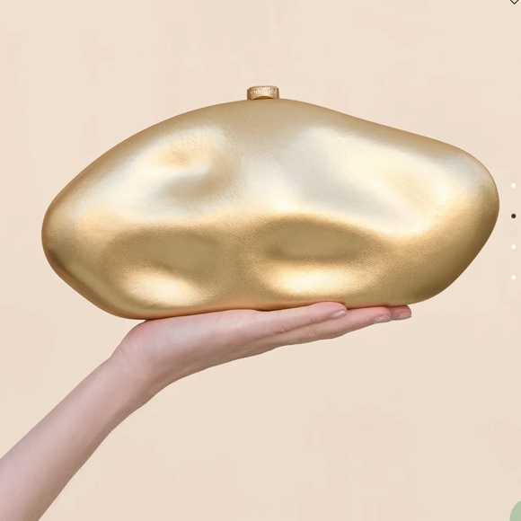 The Caldera Clutch - Picture 5 of 5